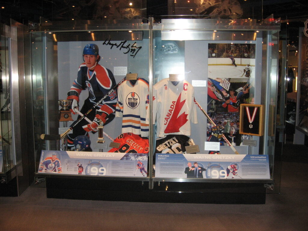 wayne gretzky hhof - Історія, Спорт - 50Plus