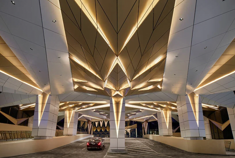 Екоготель, натхненний Голлівудом