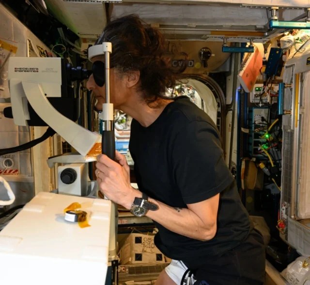 Перевірка зору астронавтів