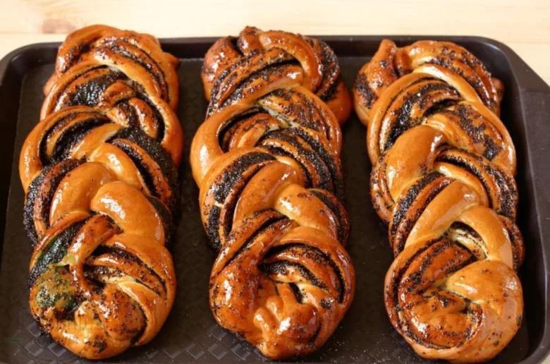 Дуля з маком рецепт української здоби