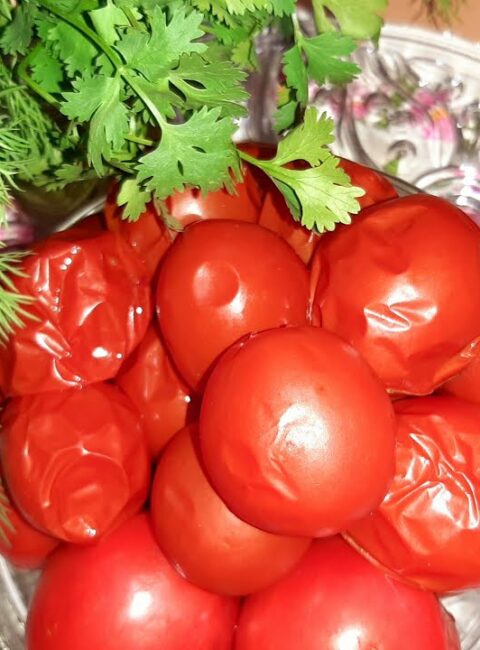 Малосольні помідори