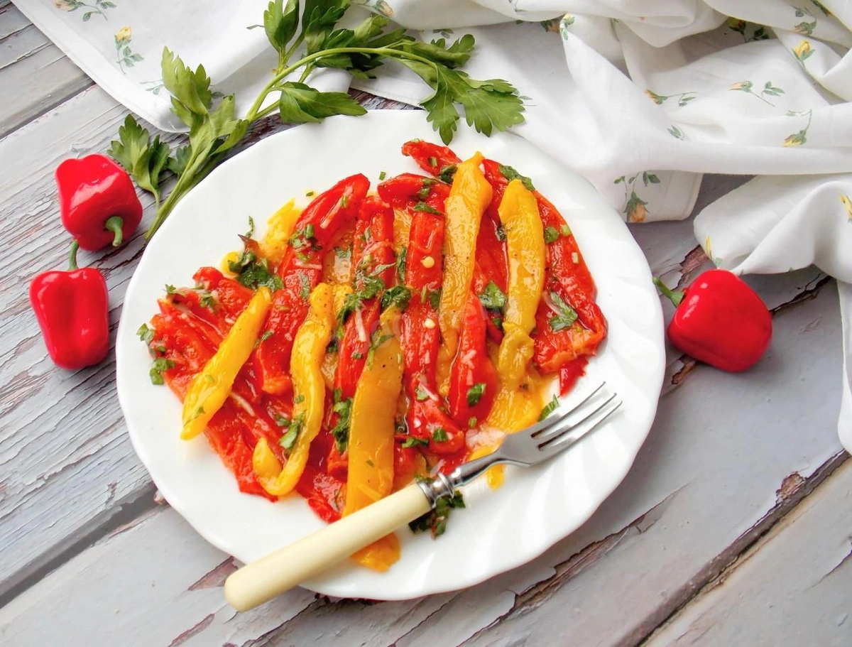 Закуска з болгарського перцю та кунжуту простий рецепт запеченого перцю в духовці