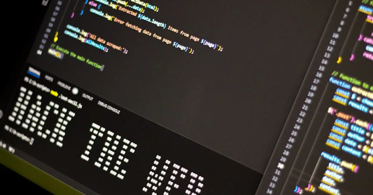 Хакерська атака на екрані ноутбука