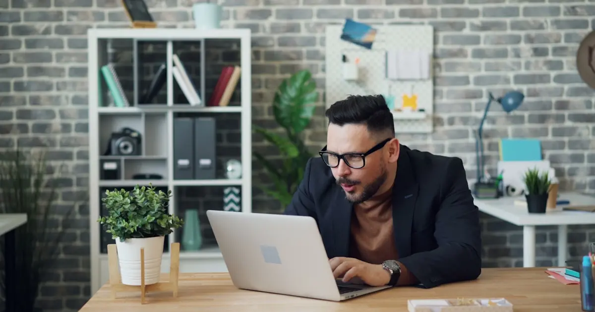 Короткозорість шириться світом: учені назвали приховані причини цього явища