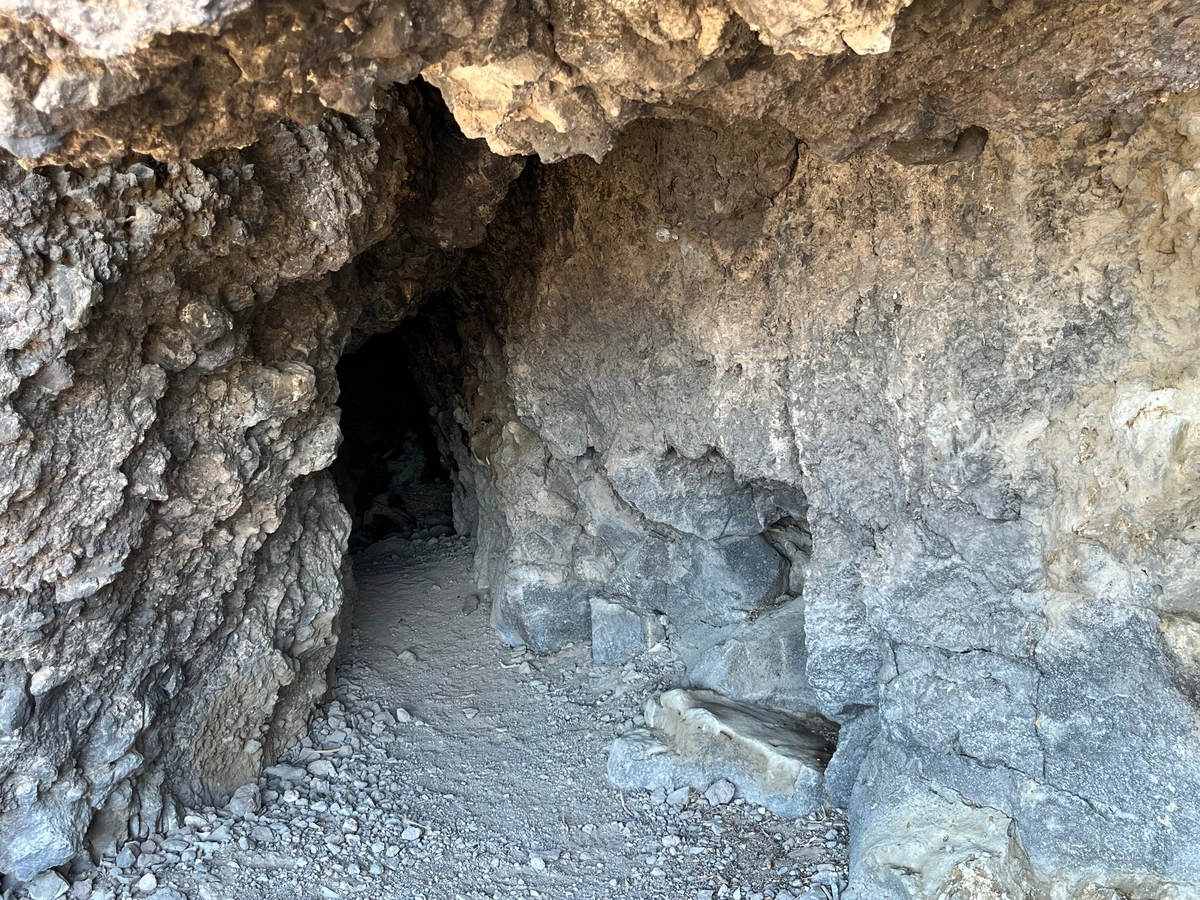 Секрети печери Пейслі: як одягалися люди 12 тисяч років тому