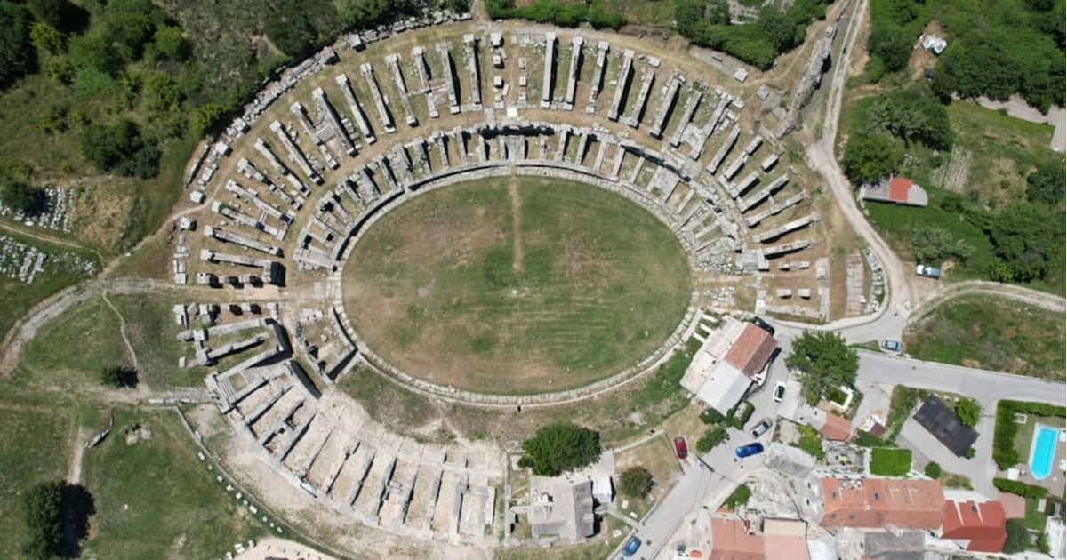 У Хорватії під давньоримським амфітеатром розкопали секретний тунель