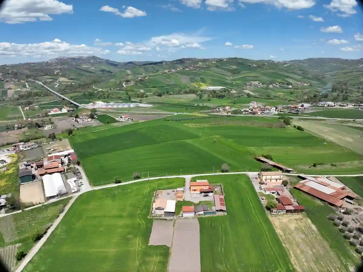 Заховані під землею в Італії виявили досі невідомі театр і форум давніх римлян