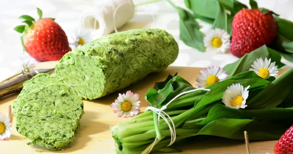 масло с черемшой