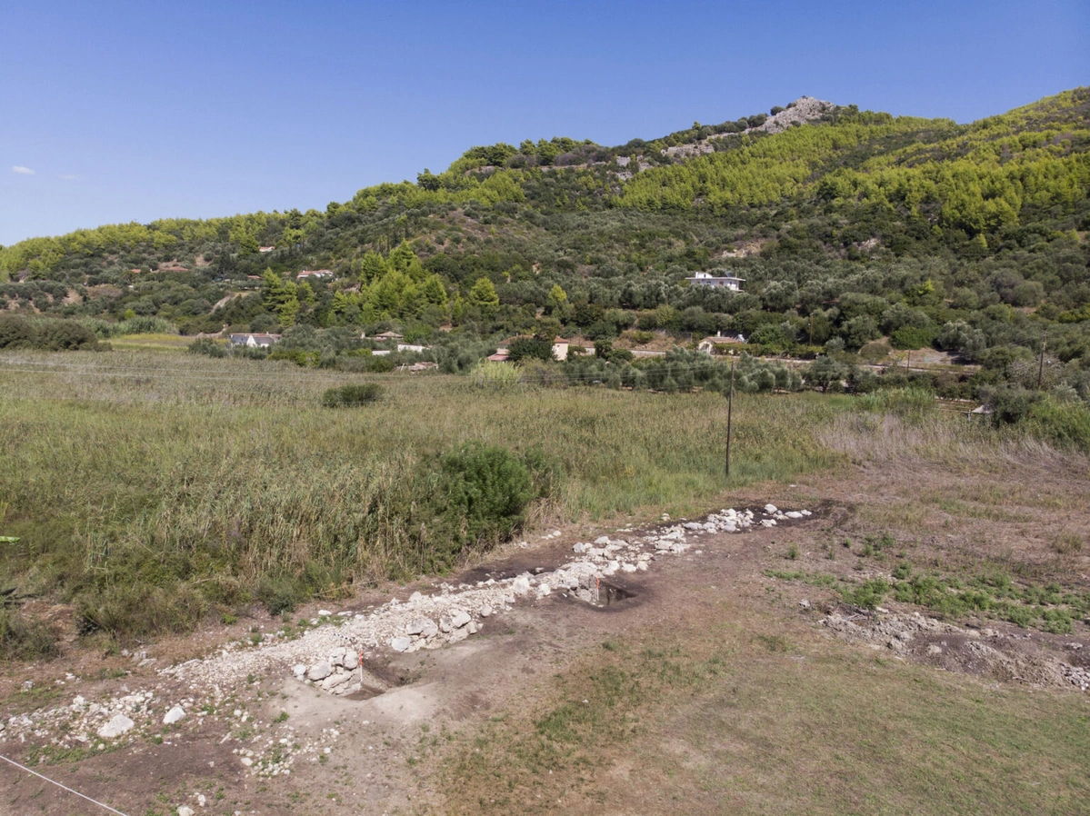 Учені знайшли унікальний архів із бронзових табличок у грецькому храмі VI ст. до н. е.