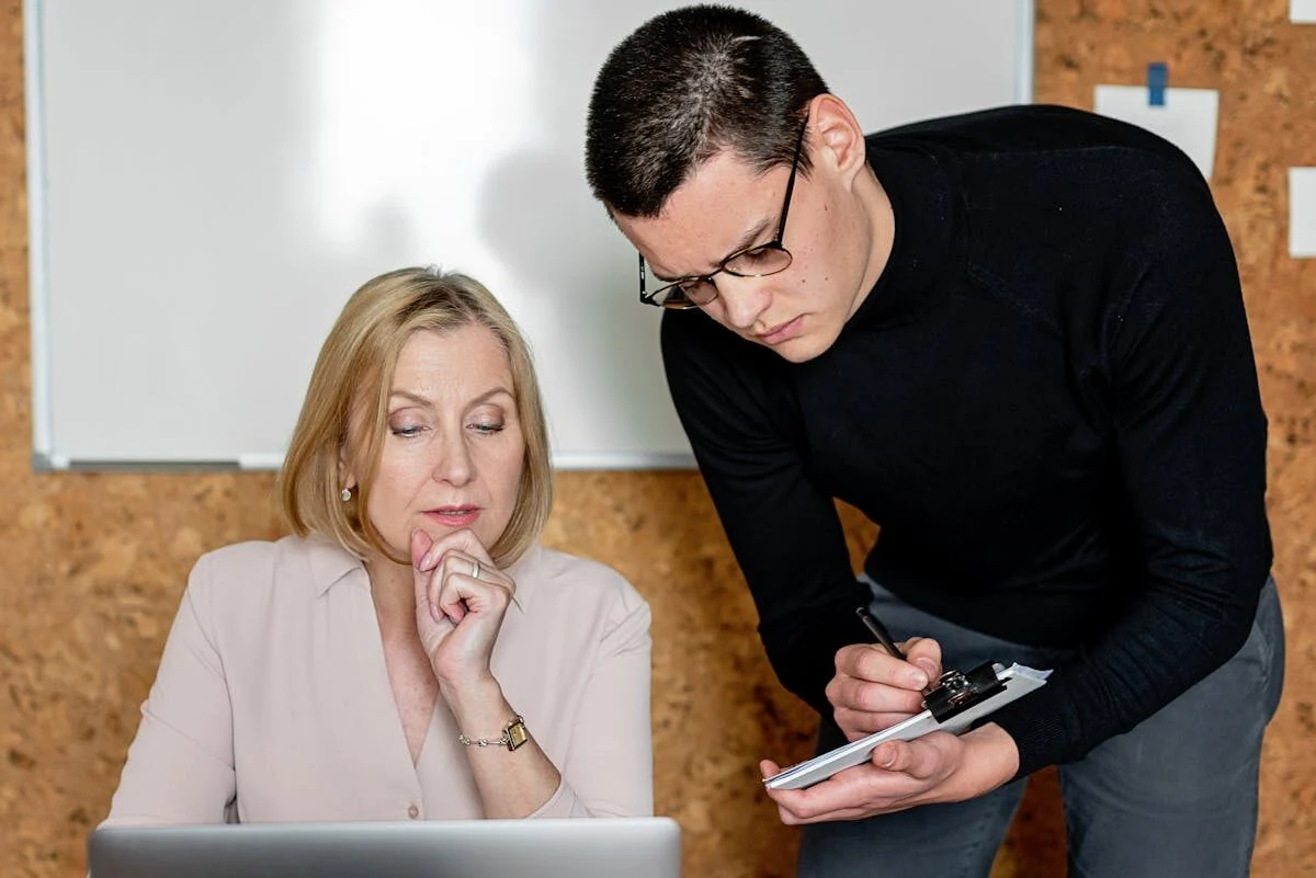 Синдром Міранди: поряд із деспотичною шефинею чоловік почувається немужнім